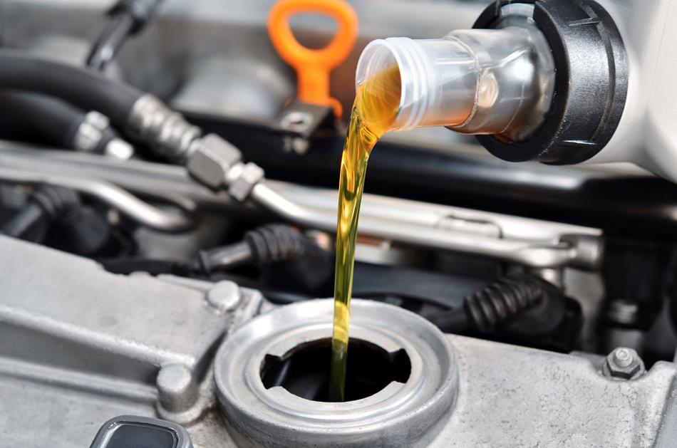 Los lubricantes y su influencia en el motor del coche