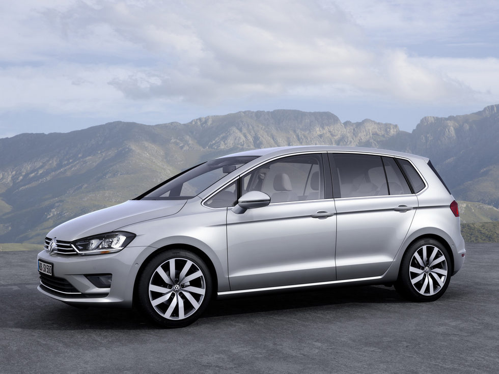 Volkswagen Golf Sportsvan vista lateral izquierda
