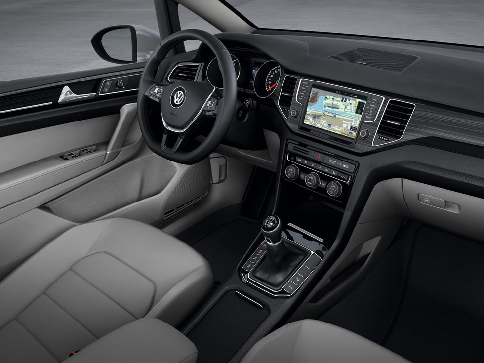 Volkswagen Golf Sportsvan detalle interior (I)