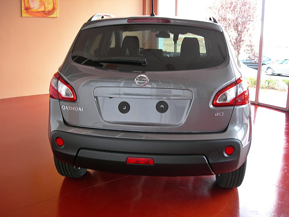 Nissan Qashqai vista trasera
