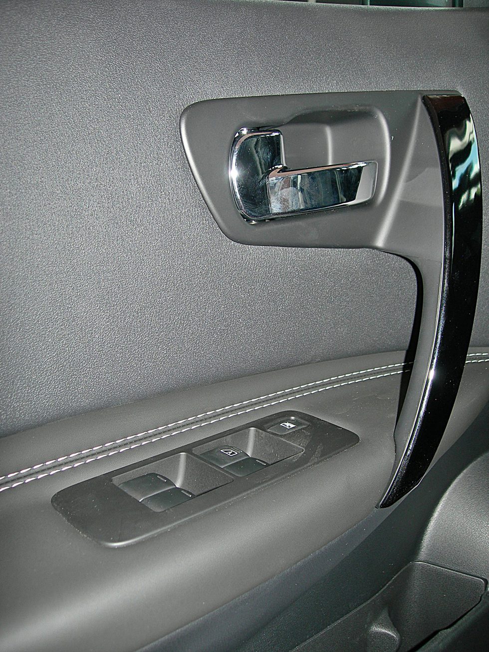 Nissan Qashqai detalle maneta de puerta