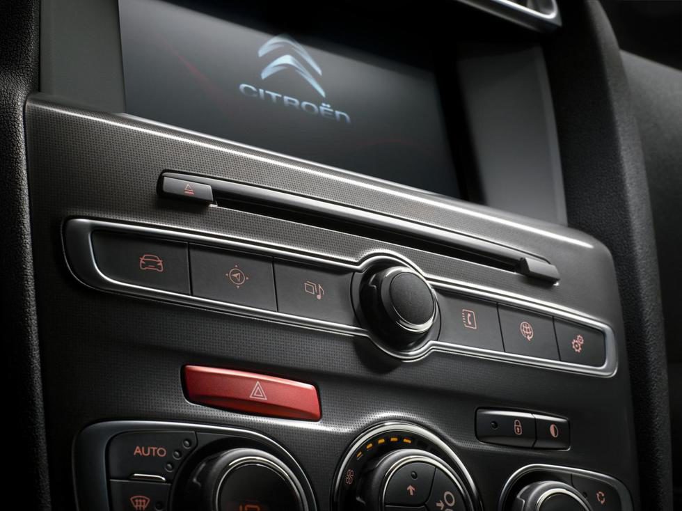 2015 Citroën C4 - Mandos multimedia