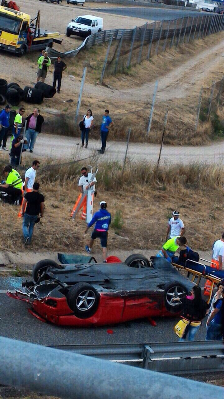 Ferrari 360 Modena accidentado en el Jarama