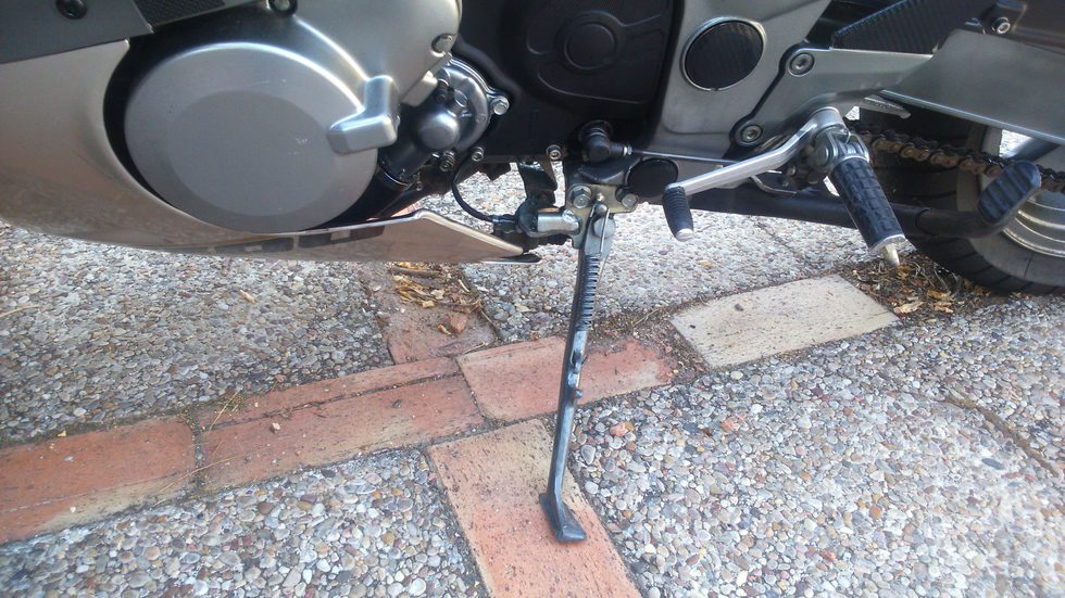 Kawasaki ZZR 600 1990 - detalle