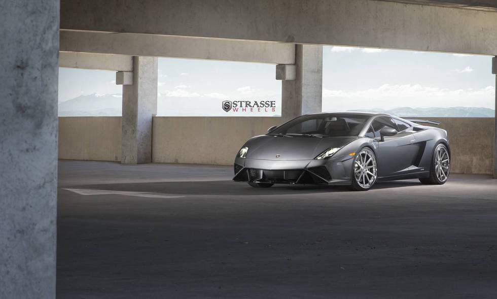 Lamborghini Gallardo LP560-4 Final Edition - front