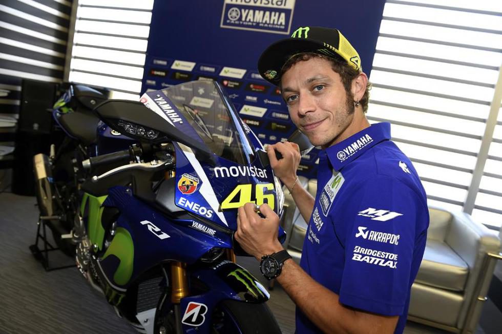 Yamaha YZF R1 réplica