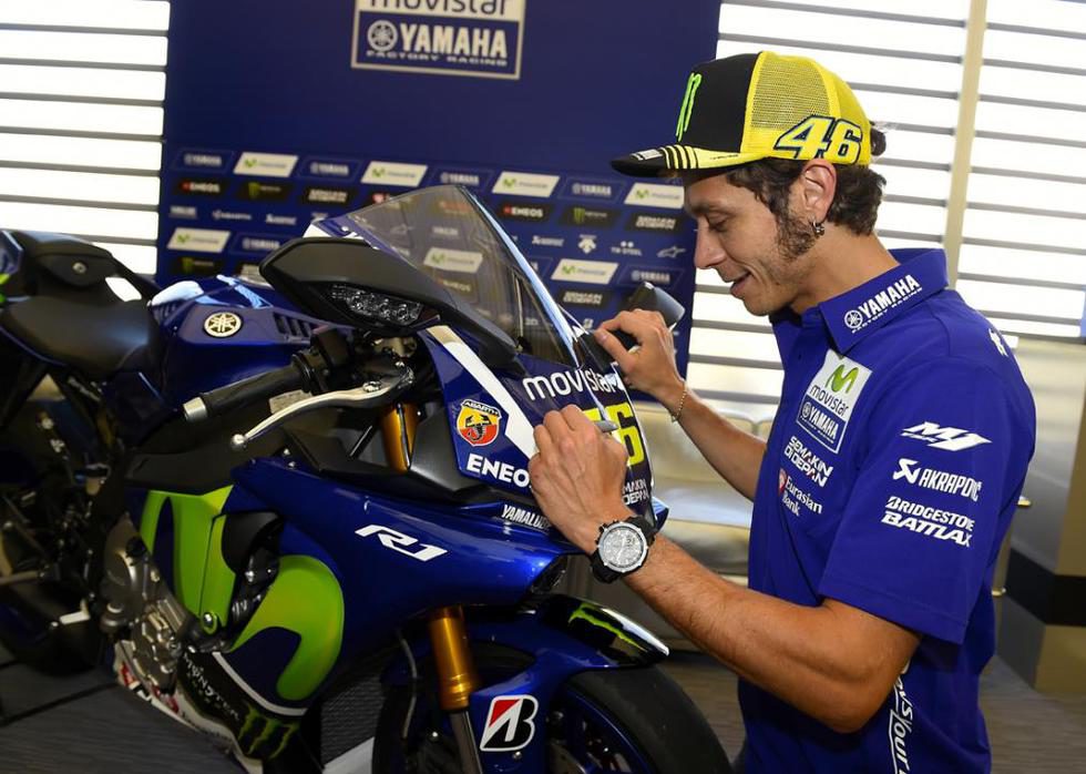 Yamaha YZF R1 réplica Valentino Rossi