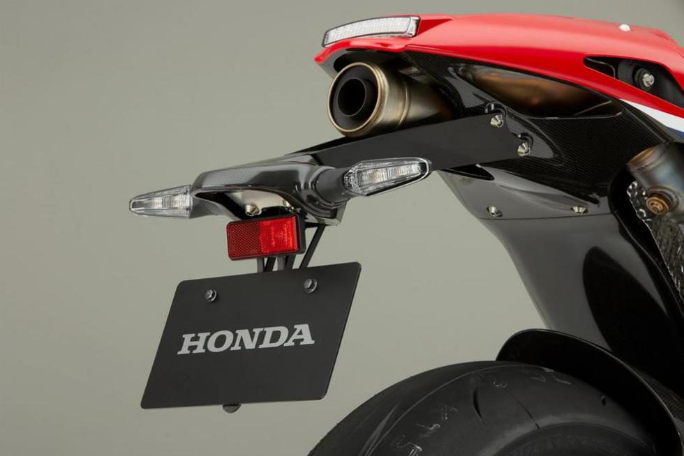 Honda RC213V-S - colin