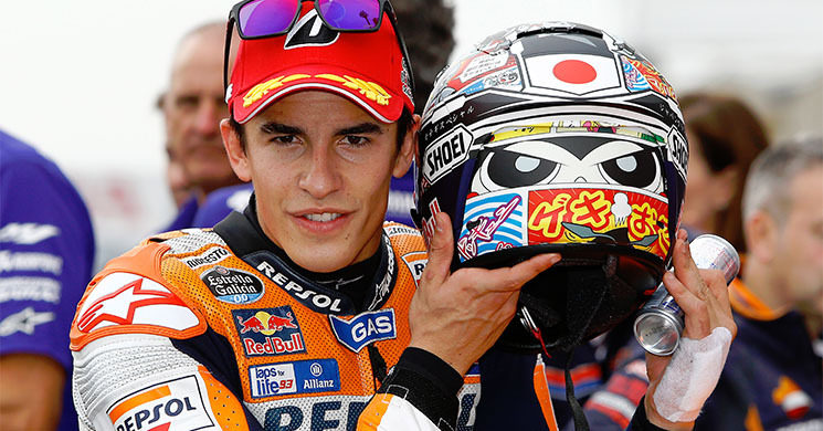 Casco especial 2015 Japón Marc Márquez - detrás