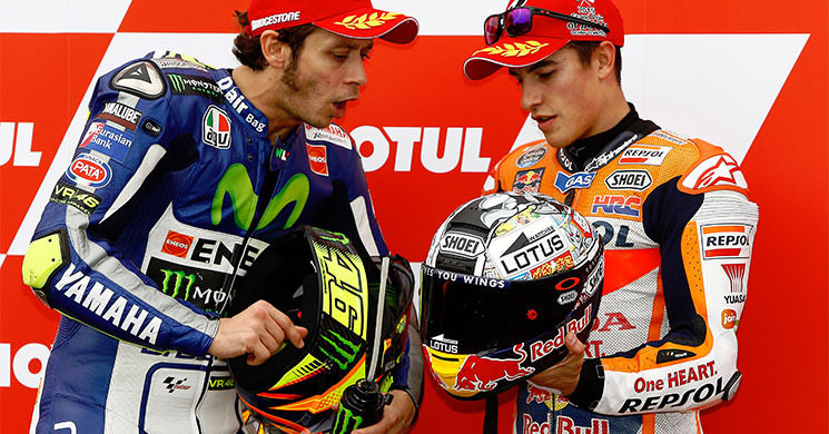 Casco especial 2015 Japón Marc Márquez con Valentino Rossi