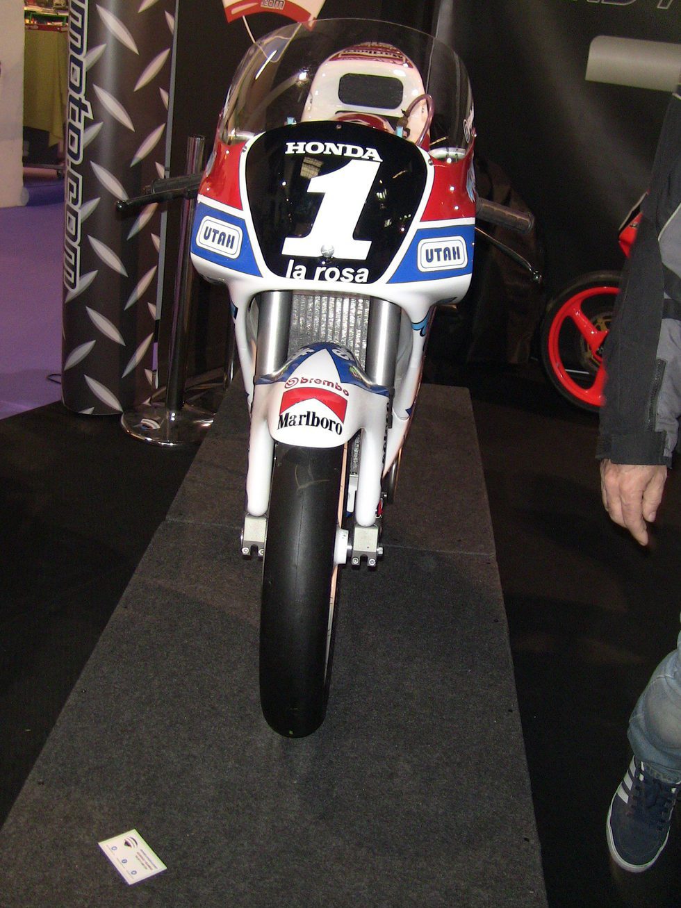 Amatumoto - moto Capirossi 125cc