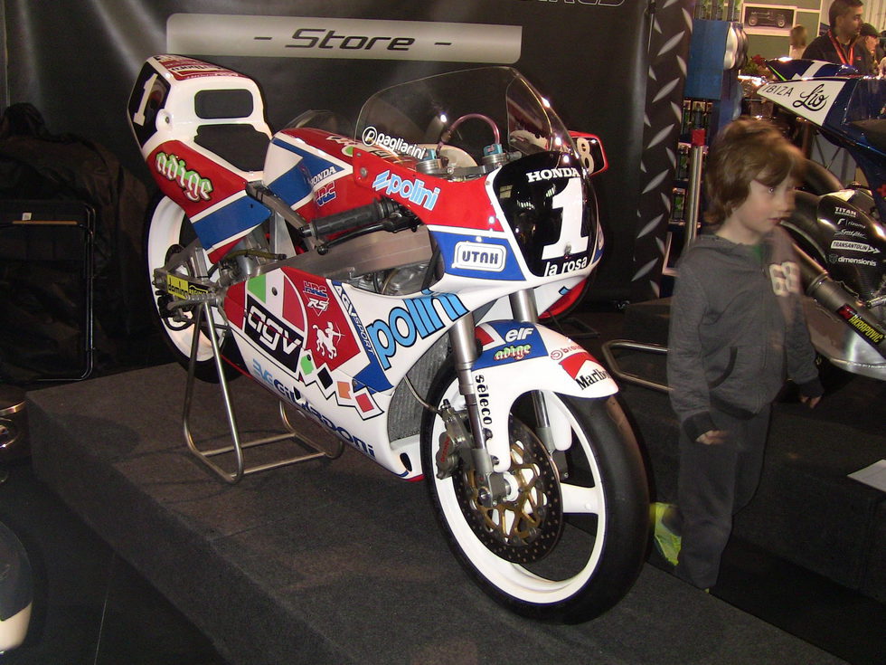 Amatumoto - moto Capirossi 125cc vista anterolateral