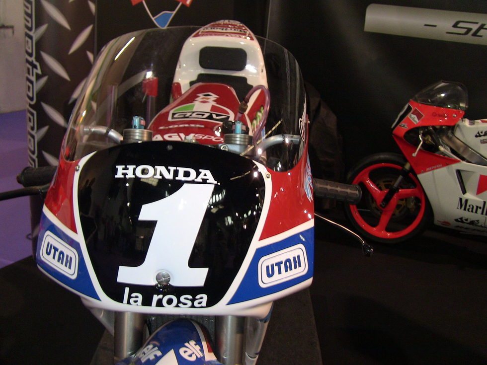 Amatumoto - Carenado moto Capirossi 125cc