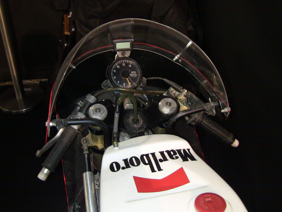 Amatumoto - manillar JJ Cobas 125cc de Alex Criville