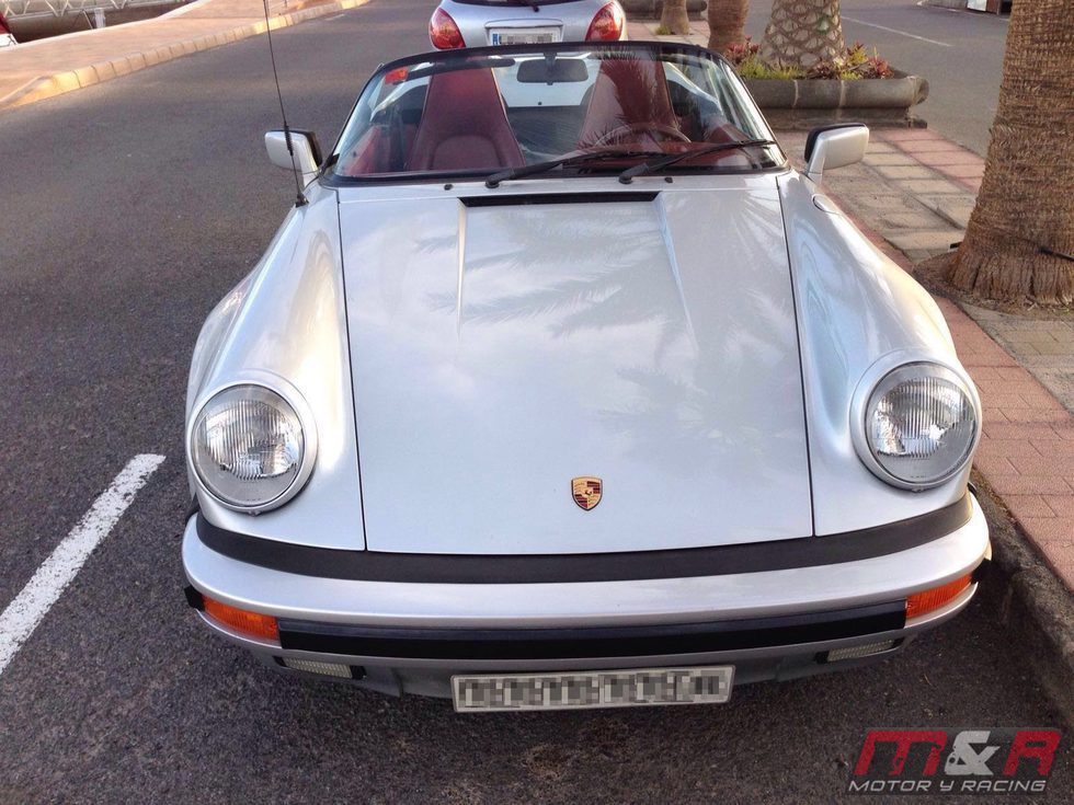 Porsche 911 Speedster - front