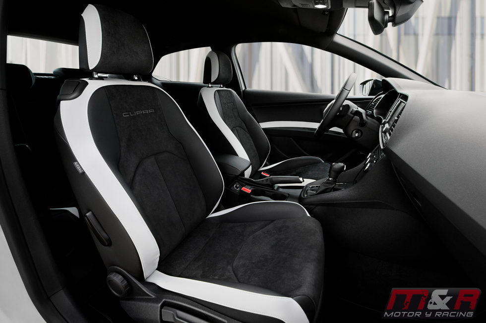 seat leon cupra - interior