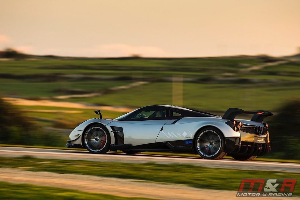 Pagani Huayra BC - rodando