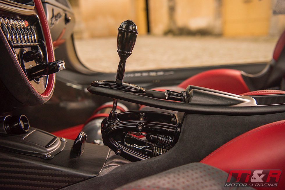 Pagani Huayra BC - palanca