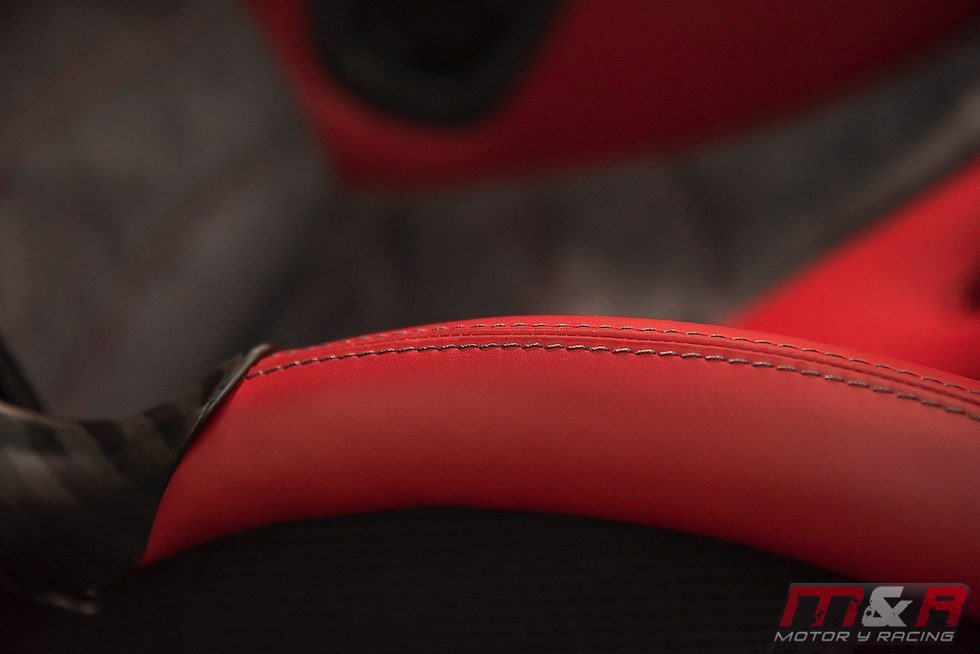 Pagani Huayra BC - tapicería