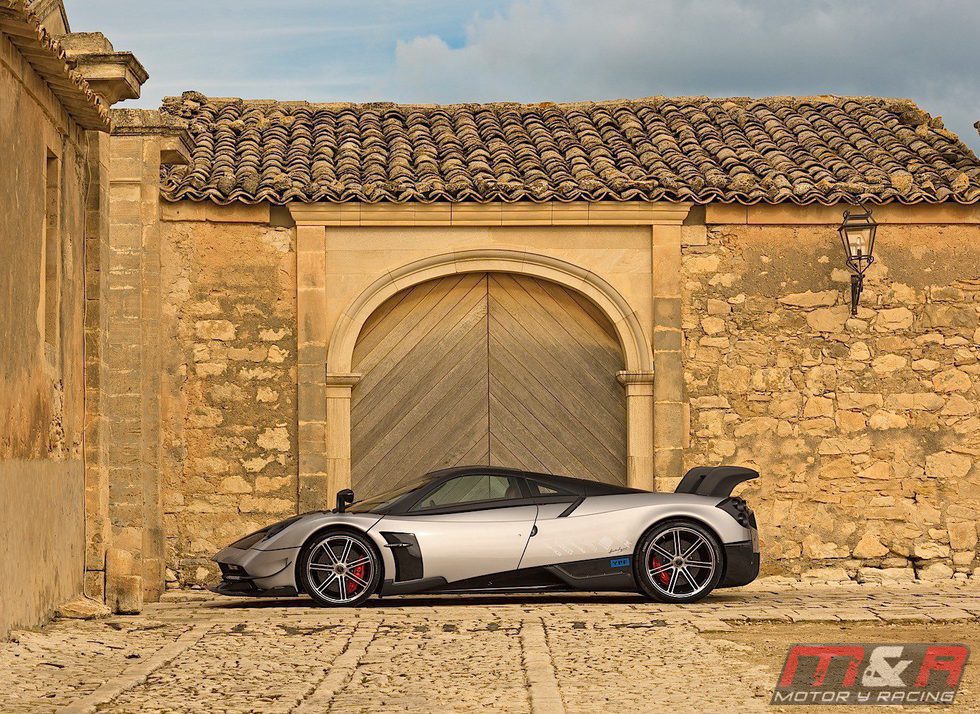 Pagani Huayra BC - perfil