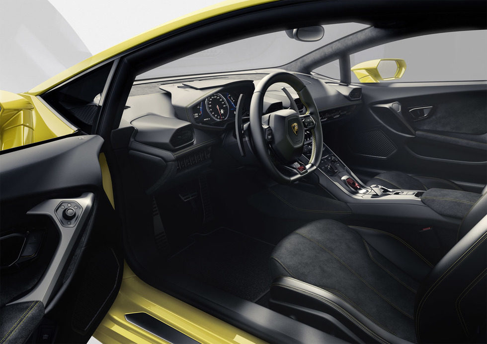 Lamborghini Huracán LP610-4 interior 2-2