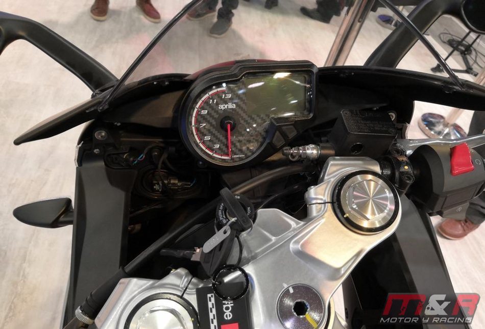 Ya están aquí las nuevas Aprilia RS 150 y Tuono 150