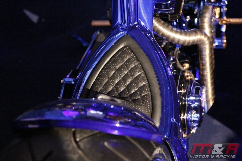 Deslúmbrate con la Harley-Davidson Bucherer Blue Edition