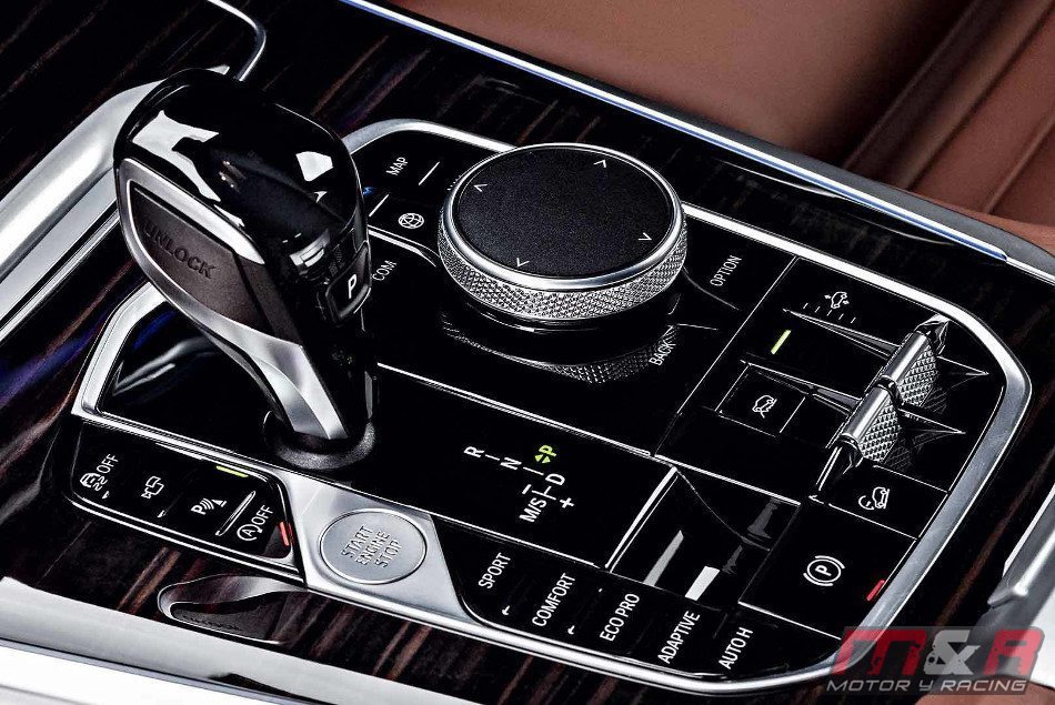 BMW mostró el definitivo X5 2018