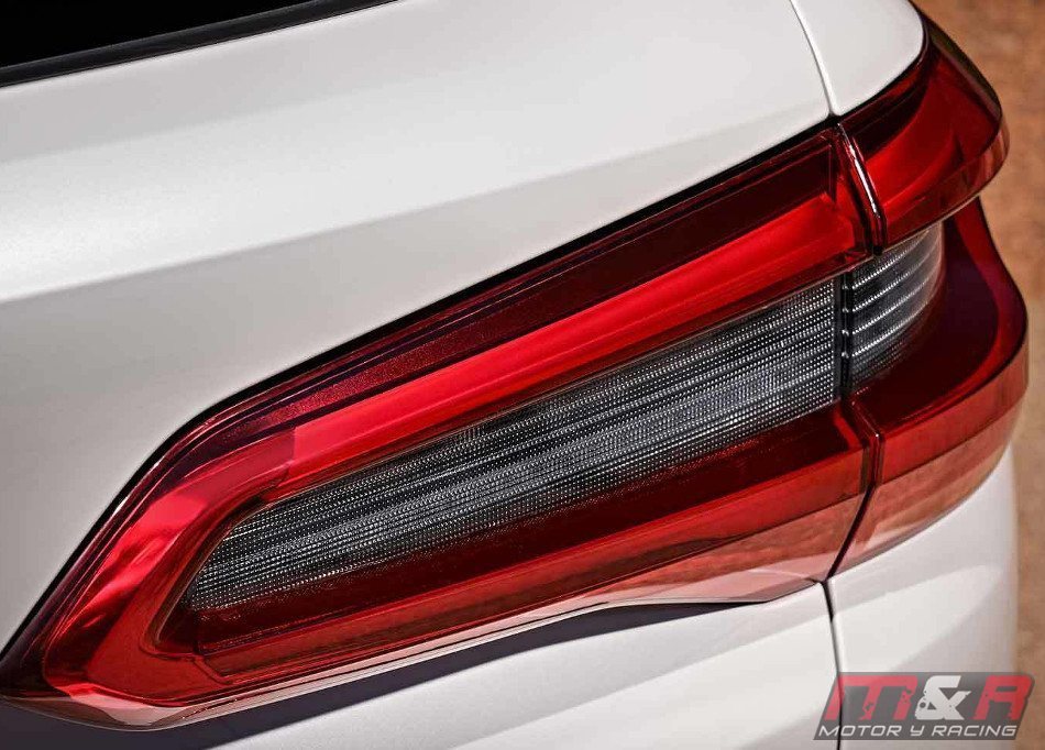 BMW mostró el definitivo X5 2018