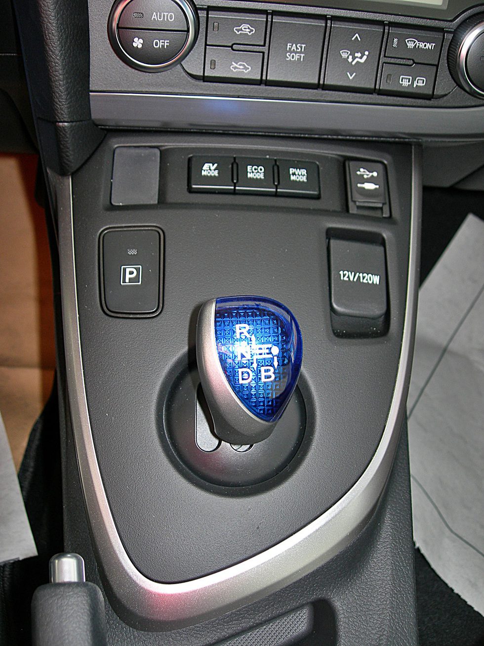 Toyota Auris Hybrid: Palanca de cambios