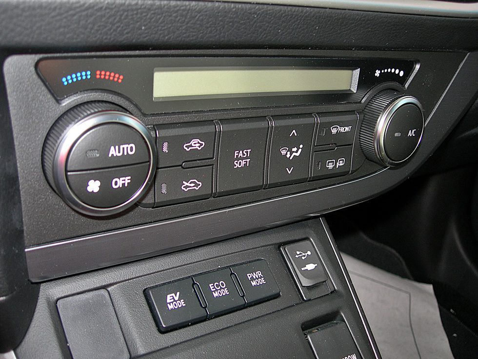Toyota Auris Hybrid: Climatizador