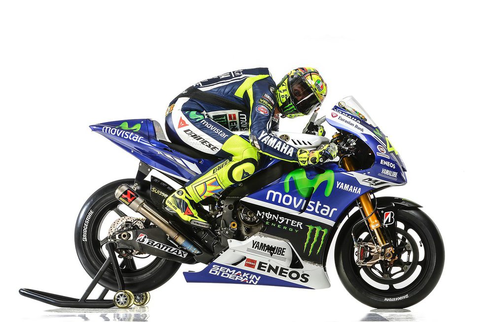 Valentino Rossi escondido tras la cúpula