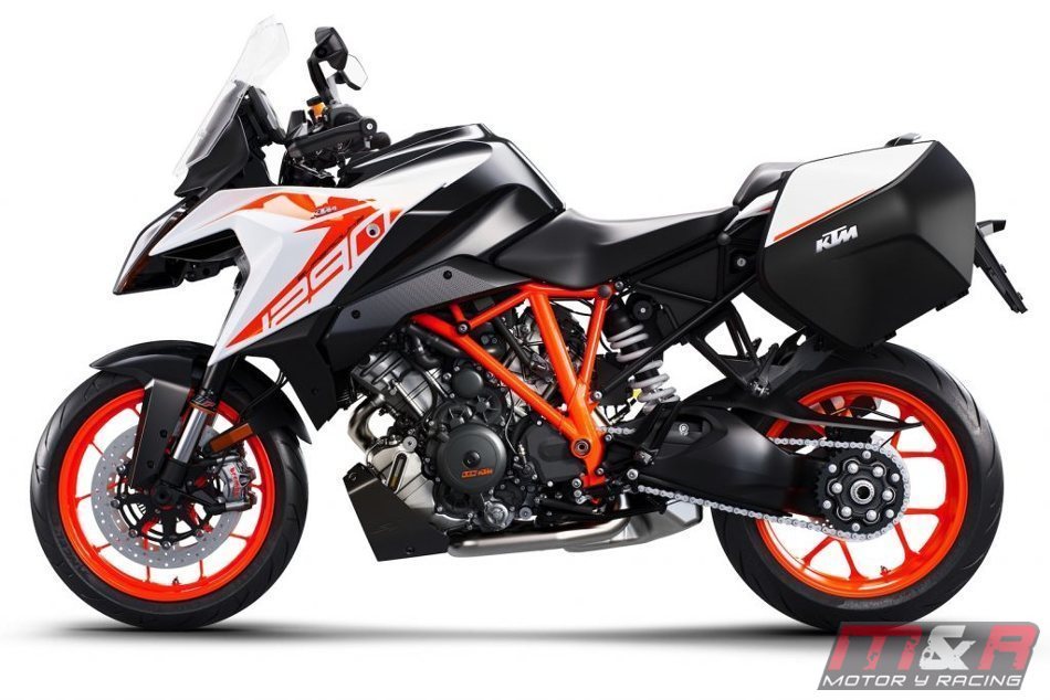KTM 1290 Super Duke GT 2019