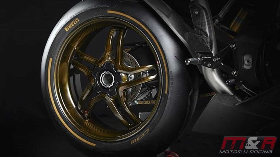 Descubre la MV Agusta F4 Claudio
