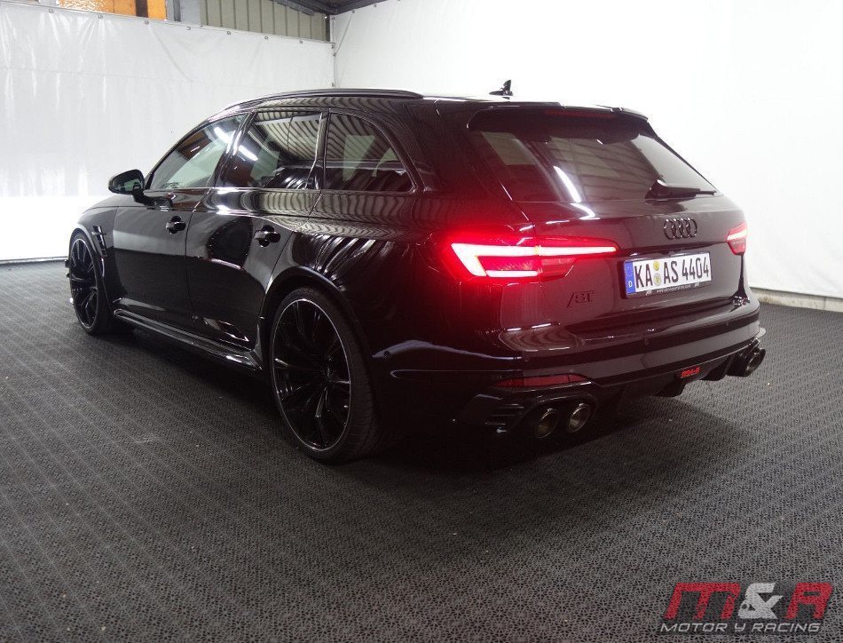 Audi RS4 Avant mejorado por ABT