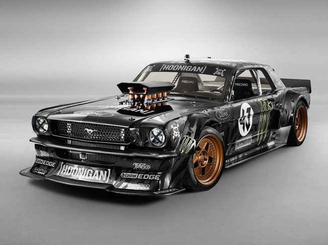 Hoonicorn - frontal