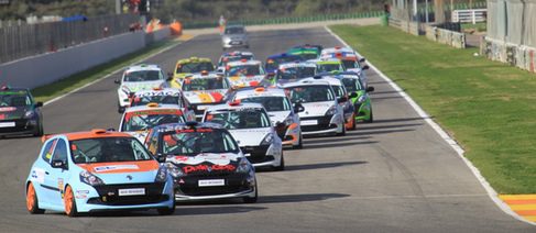 Carrera de la Clio Cup en Valencia