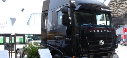  Camión Iveco en Shangai