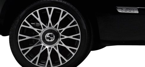Las llantas del Fiat 500 by Gucci están personalizadas