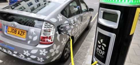 Toyota firma acuerdo con WiTricity
