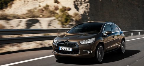 Citroen DS4 en carretera