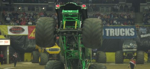 Monster truck caballito