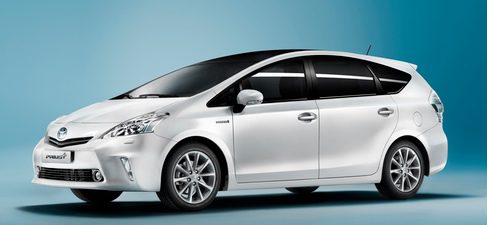  Toyota Prius+