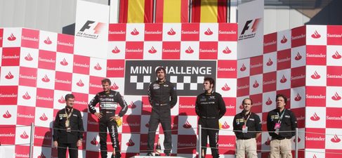 Mazzali gana la segunda carrera en Montmeló en la MINI Challenge