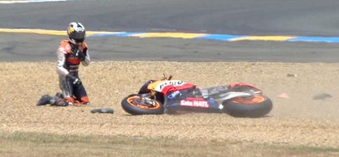 Pedrosa tras su choque con Simoncelli