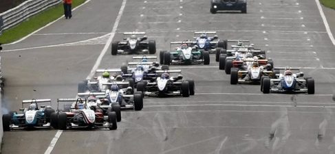 Salida del Másters de Zandvoort 2001