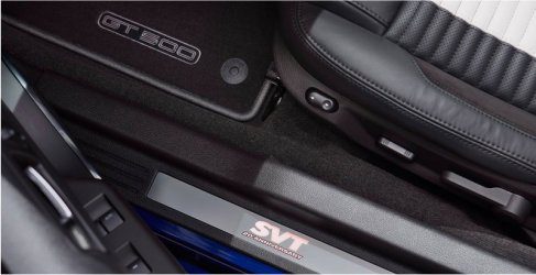 Ford Mustang Shelby GT 500 convertible 2013