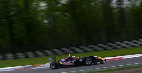 Carlos Sainz Jr pole Monza