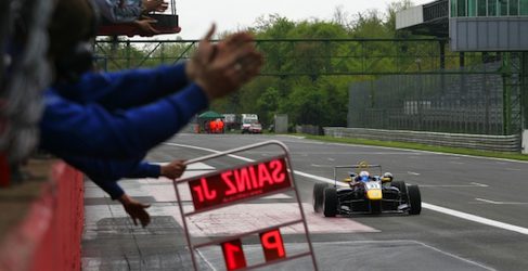Victoria Carlos Sainz Jr Monza