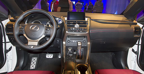 El interior del Lexus NX es impactante